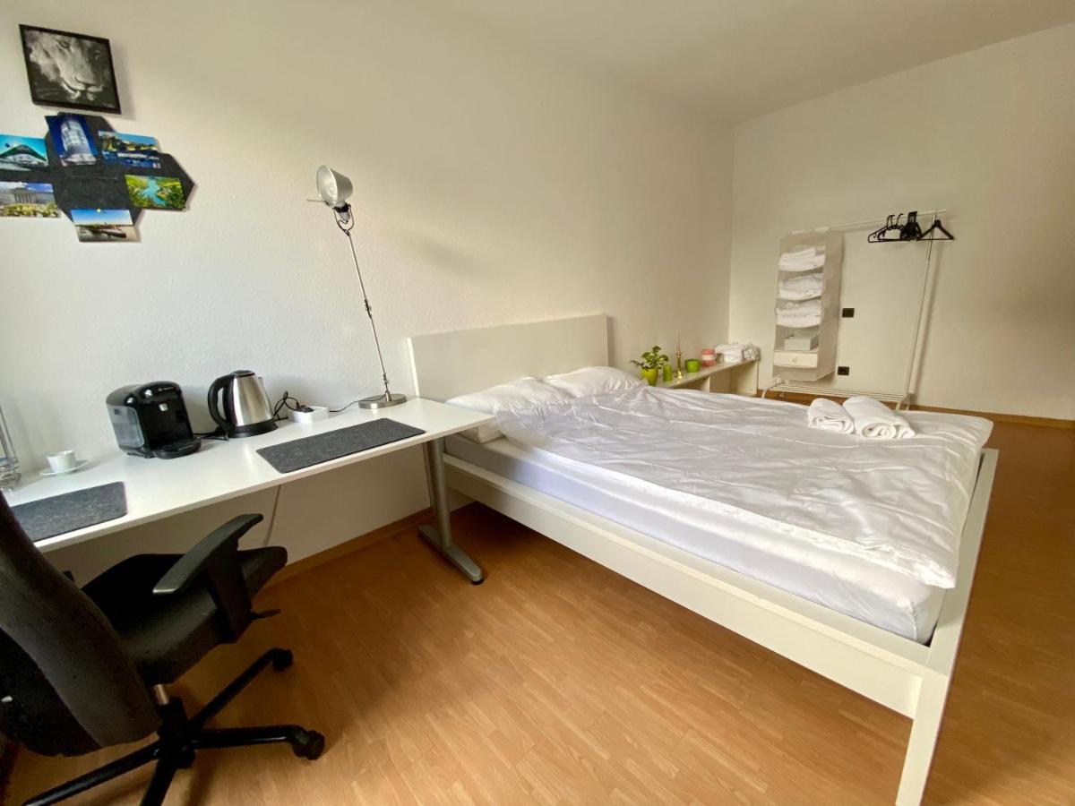 Private Room With Free Parking Кобленц Экстерьер фото